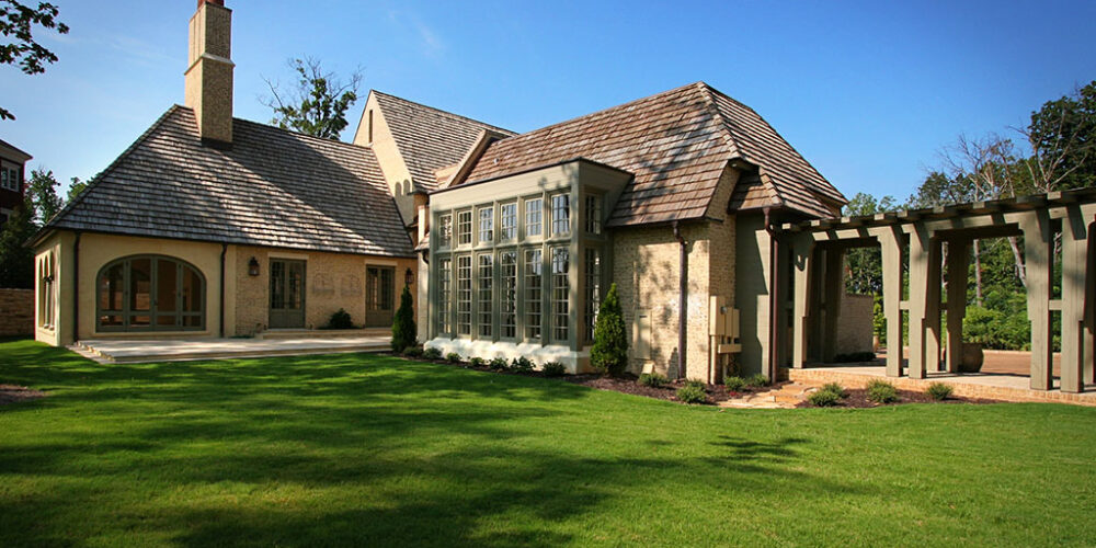 French styled backyard by Glenn Cope Custom Home Builders