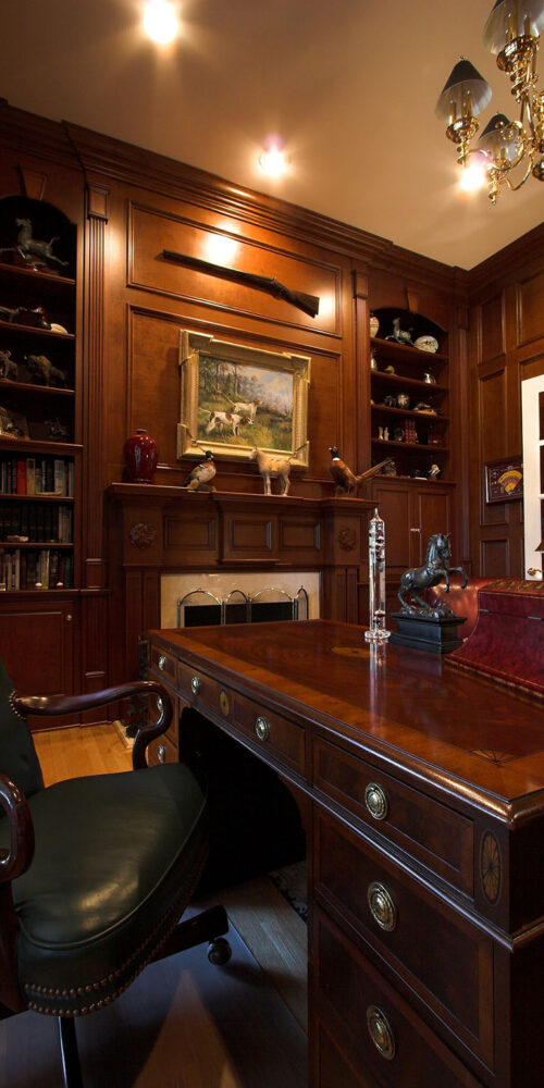 Custom office study by Glenn Cope Custom Home Builders