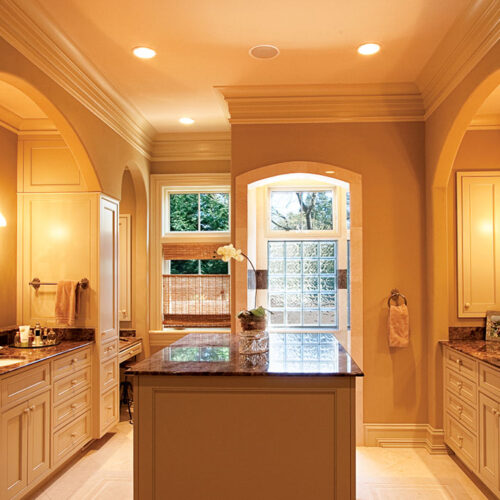 Master bathroom by Glenn Cope Custom Home Builders